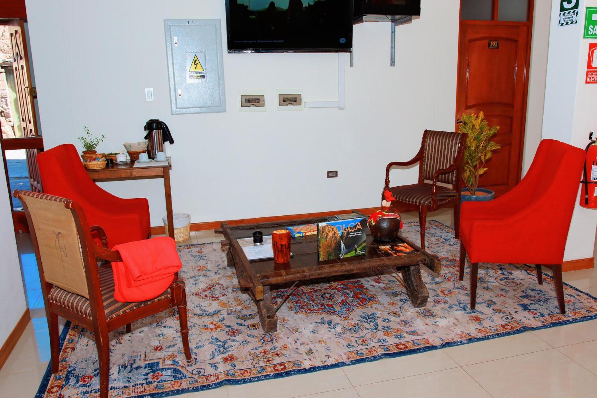 Colca Canyon Hotel By Peru Htl 치바이 외부 사진